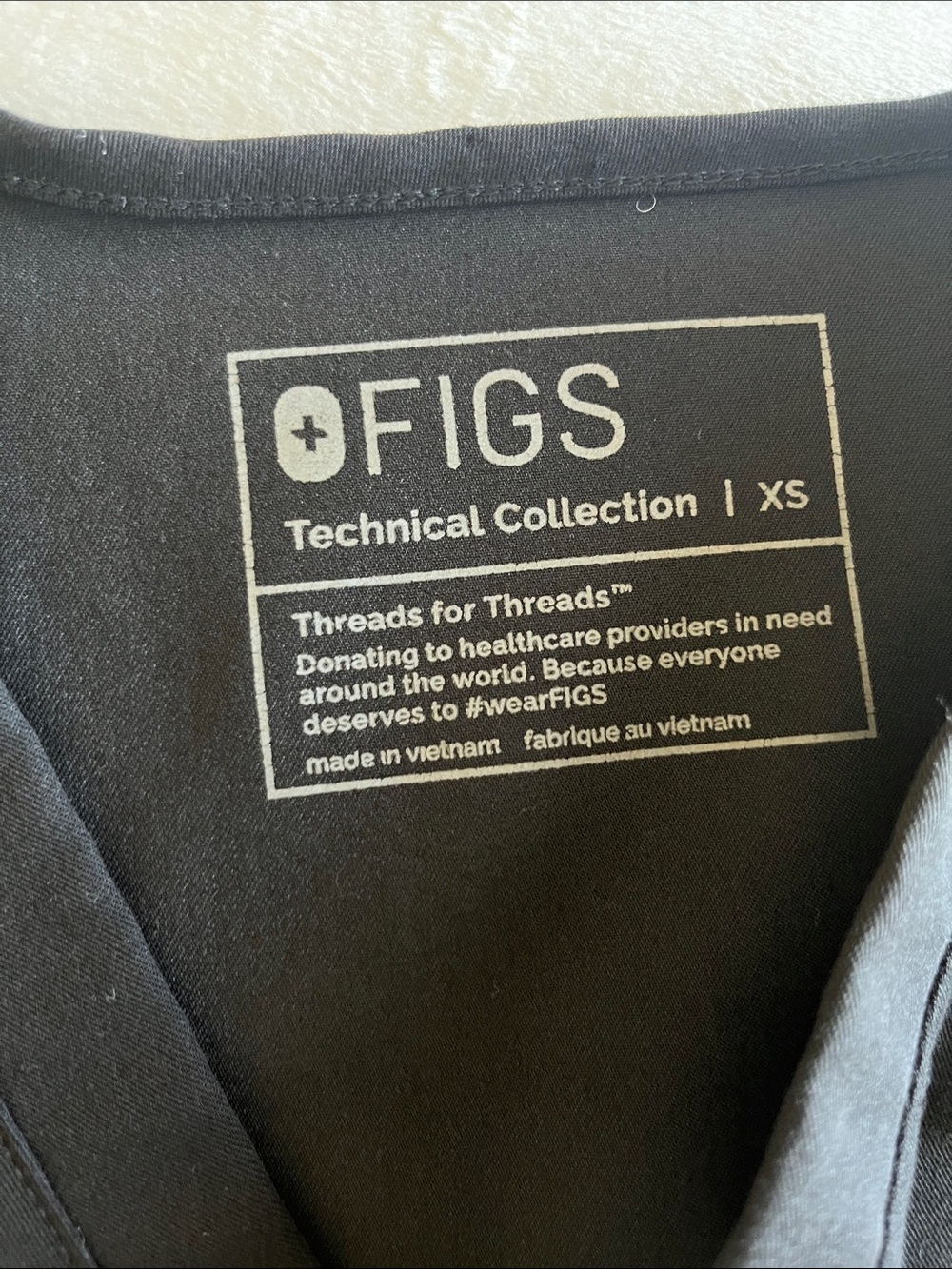 Figs scrub top XS - Picture 3 of 4